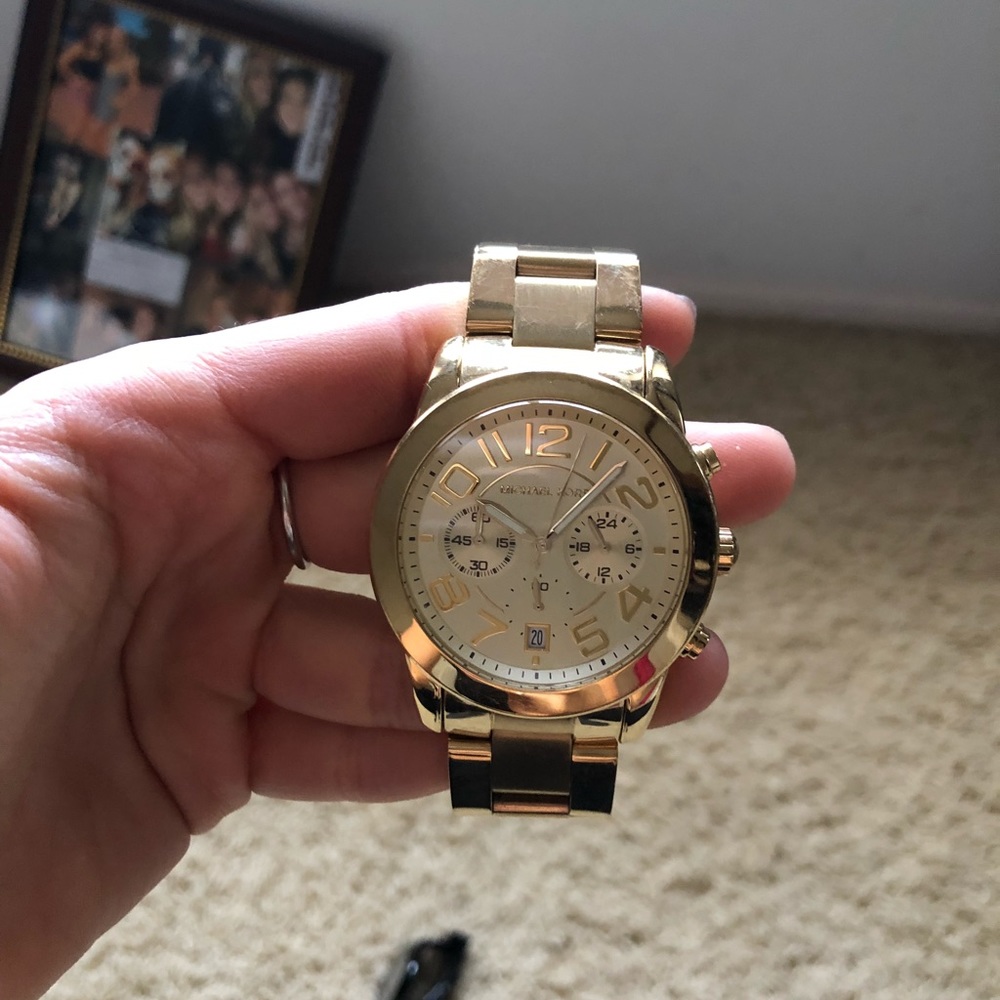 michael kors gold tone watch